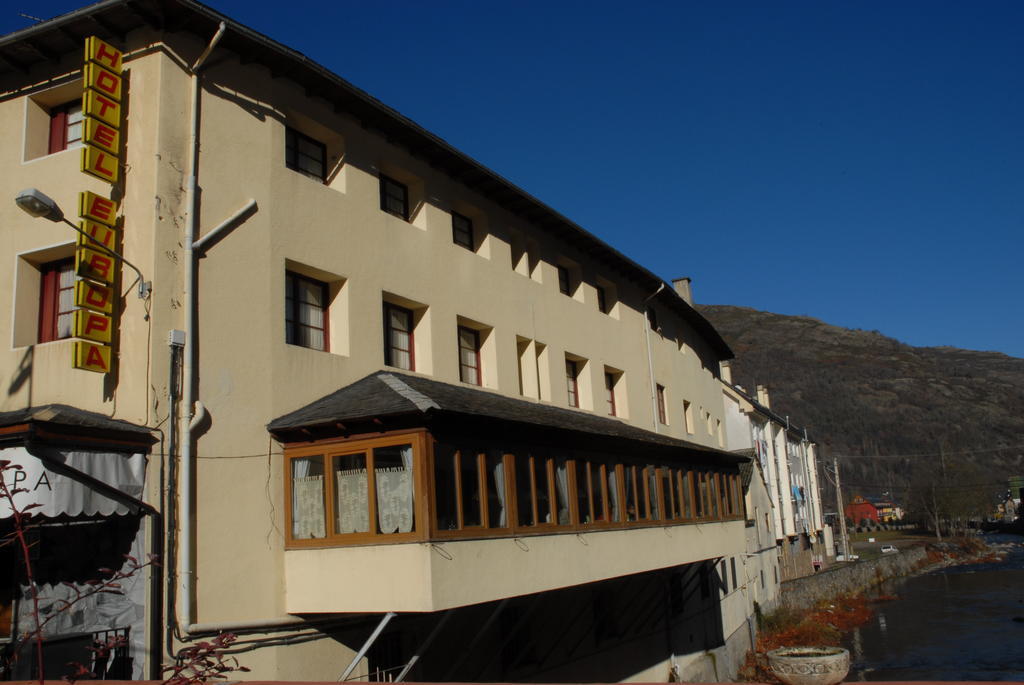Hotel Europa Les Exteriér fotografie